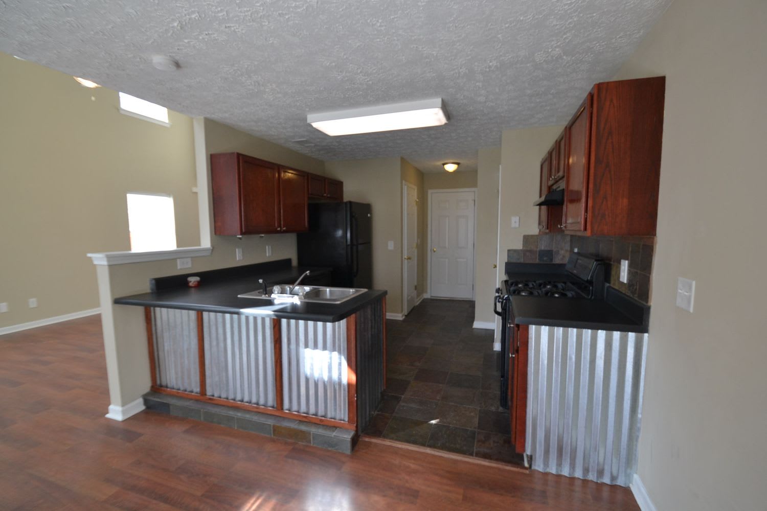 109 Ilex Dr photo 3
