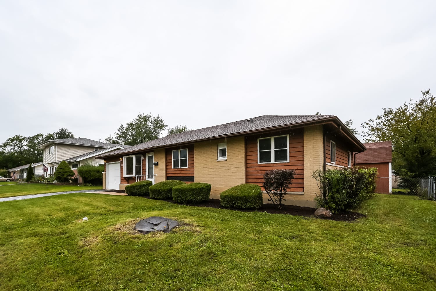 530 Norridge Ln photo 3