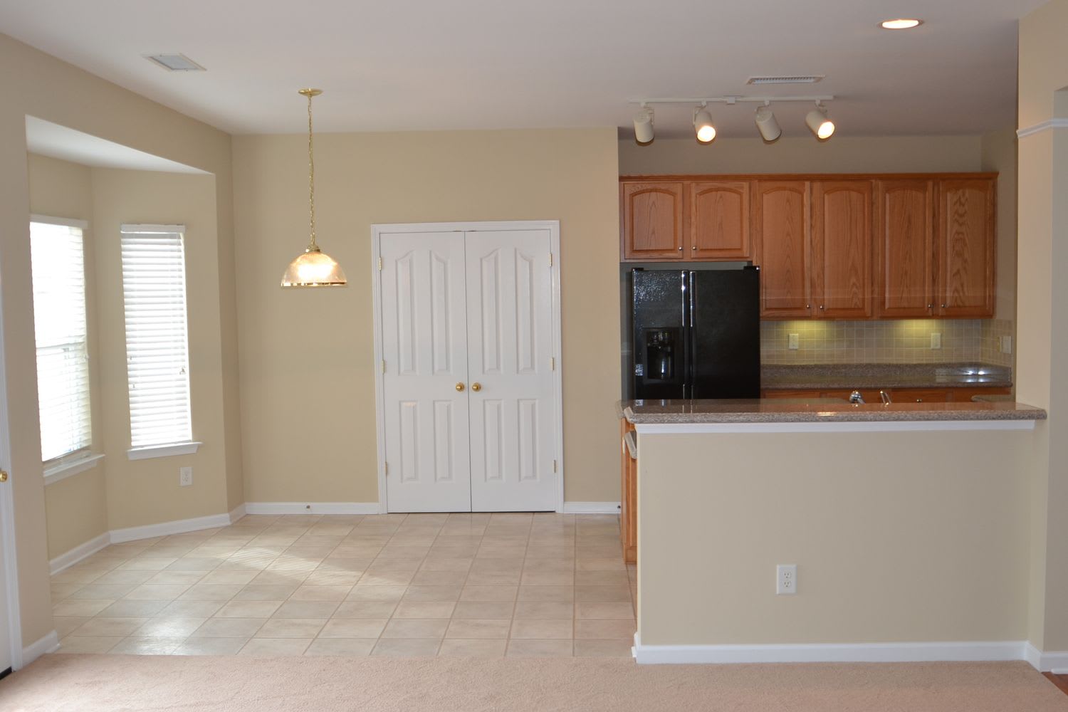 11609 Sidney Crest Ave photo 4