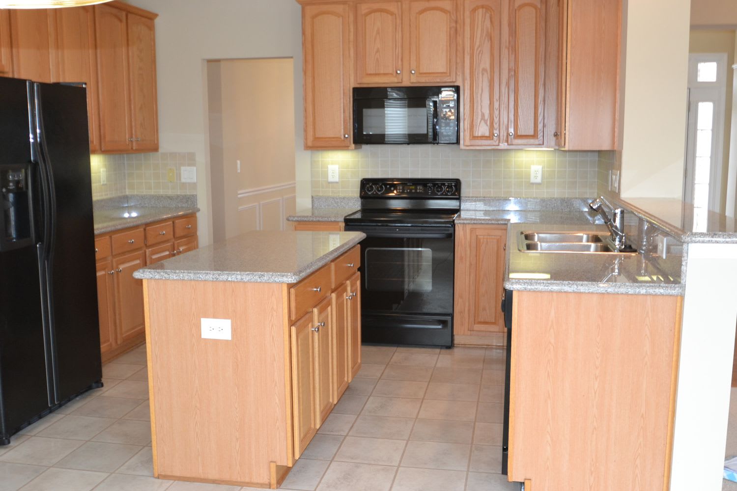 11609 Sidney Crest Ave photo 3