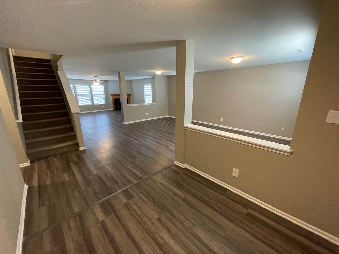 1628 Bray Dr photo 3
