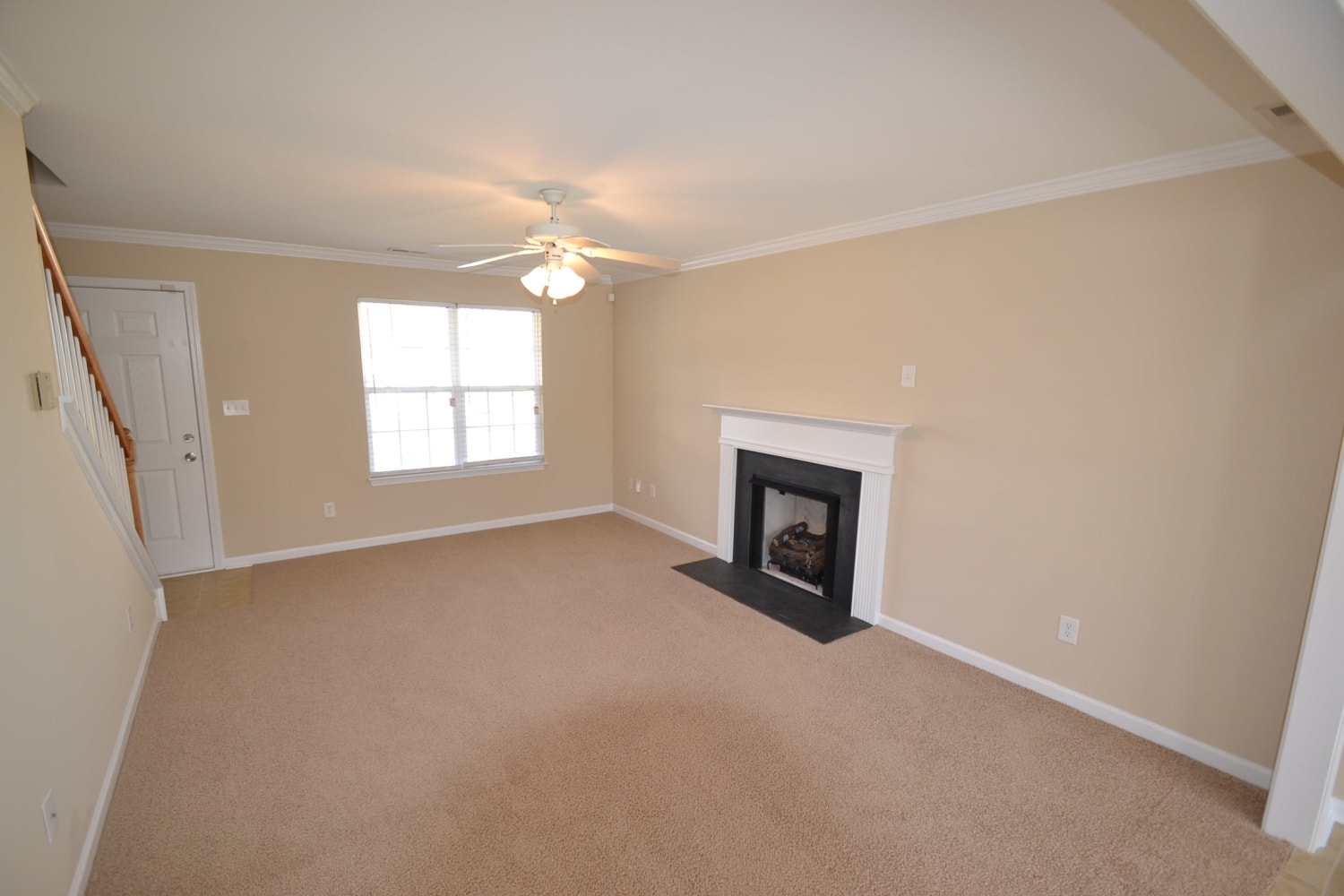 549 Havenbrook Way NW photo 2