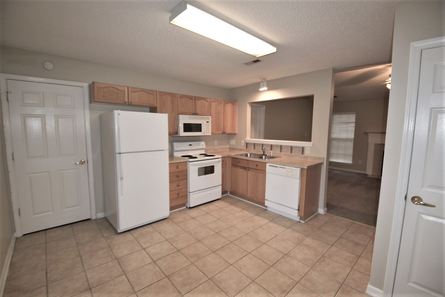 3768 Sedgewick Dr SW photo 3
