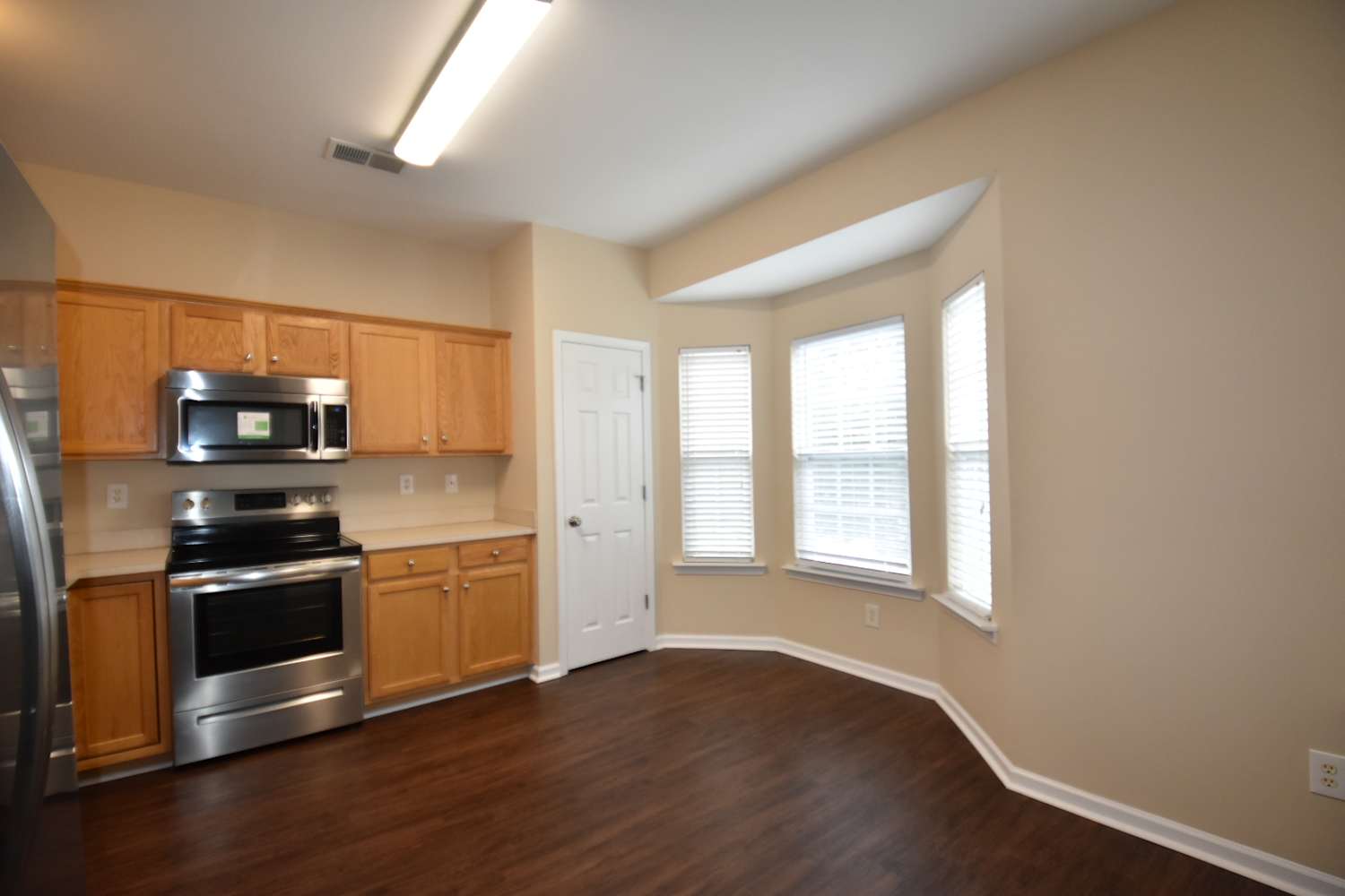 9238 Washam Potts Rd photo 5