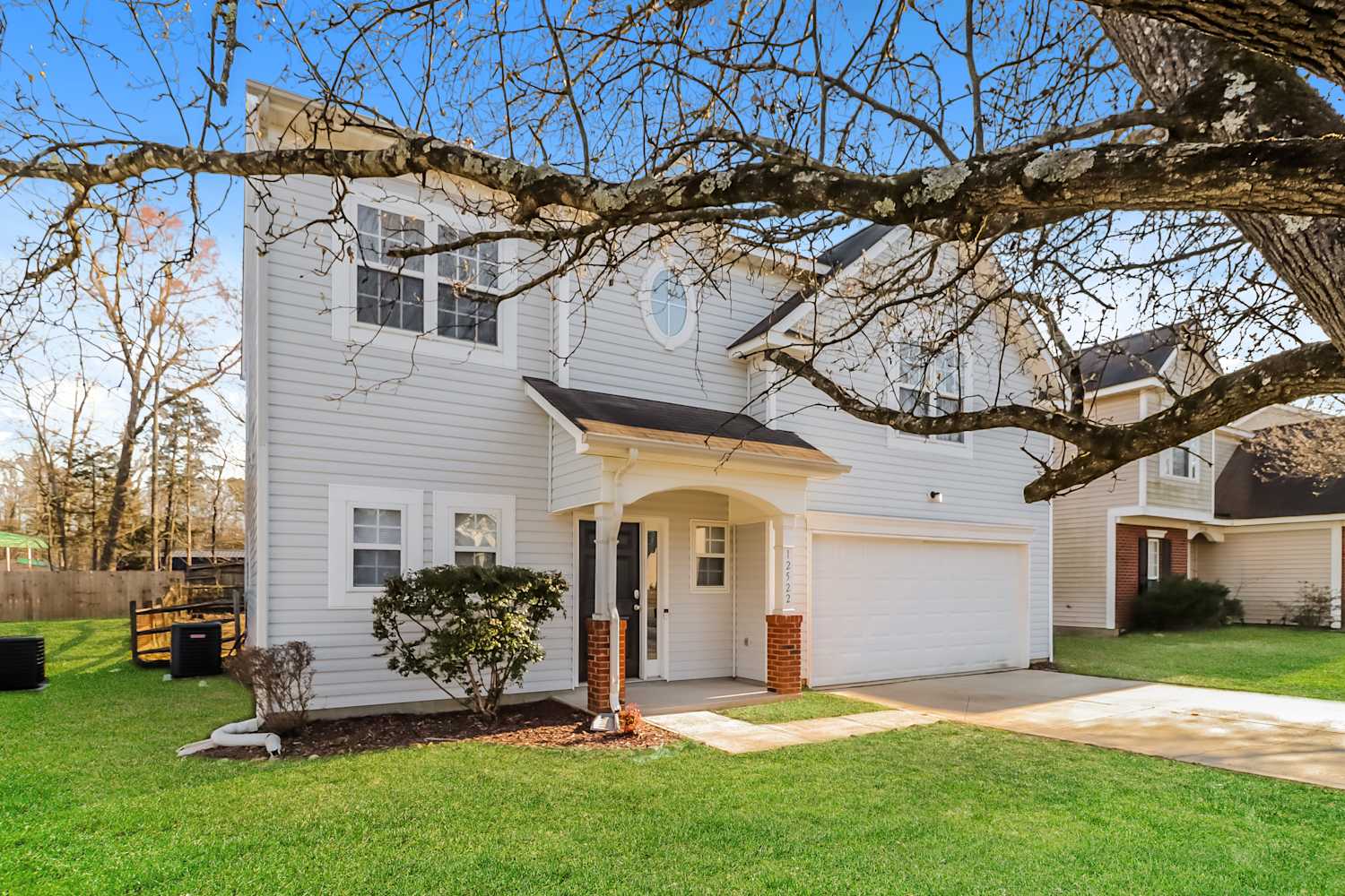 12522 Deaton Hill Dr photo 4