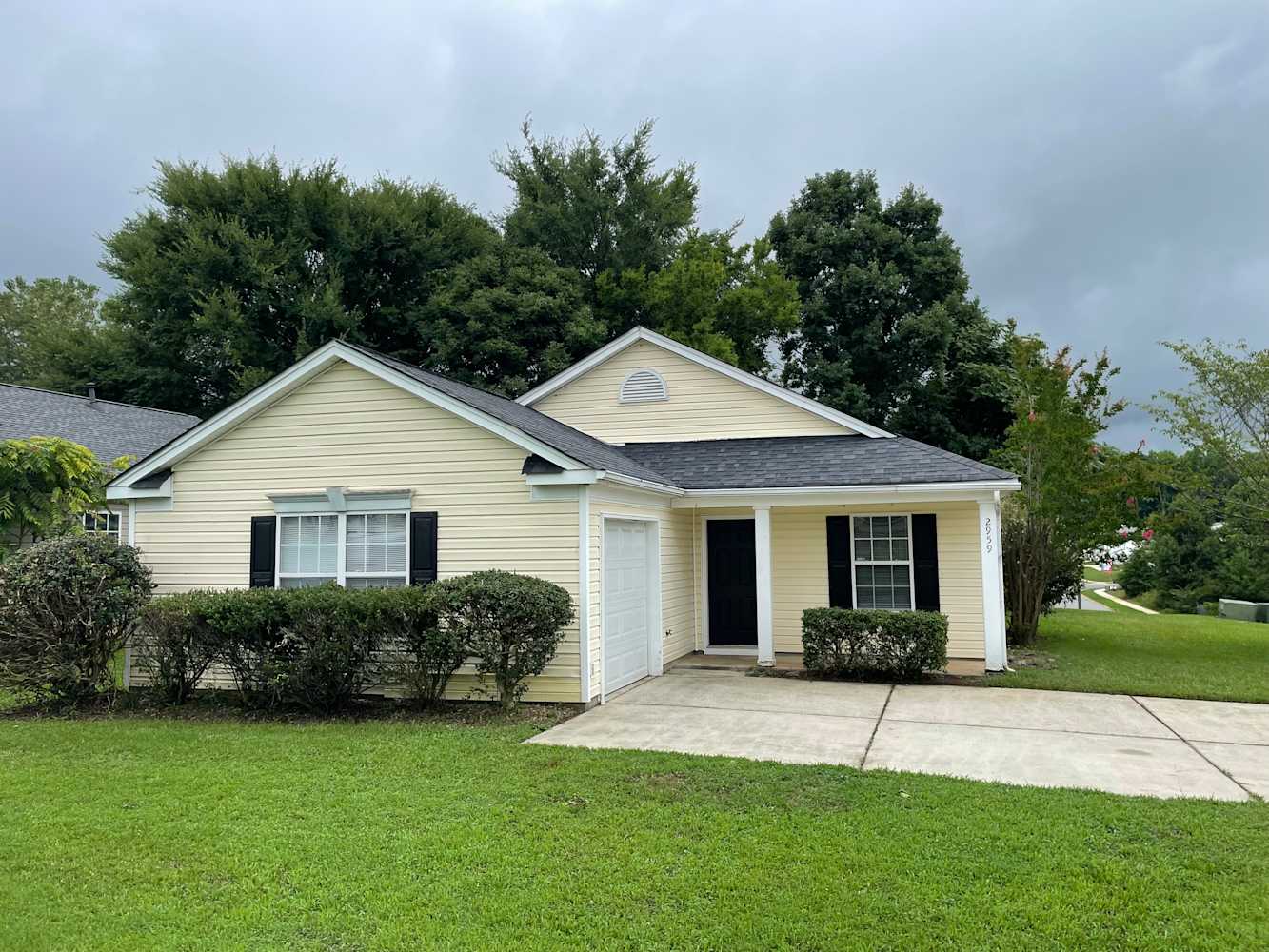 2959 Rockingham Ct SW photo 2