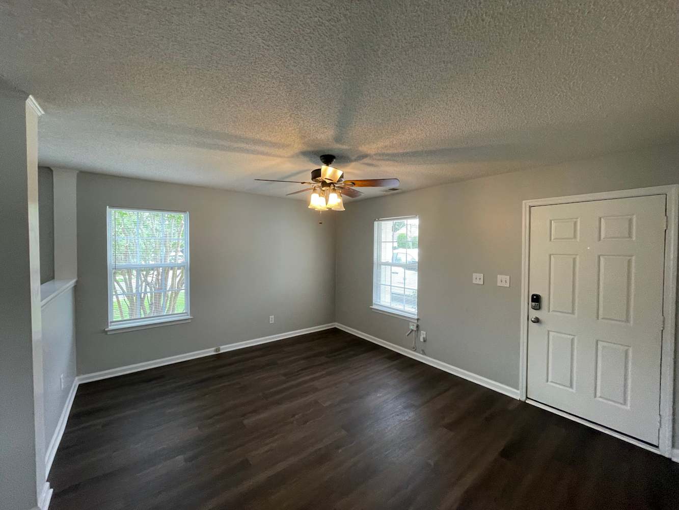 2959 Rockingham Ct SW photo 3