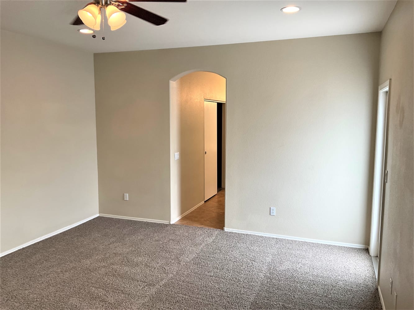 5308 Rizari Ct photo 5