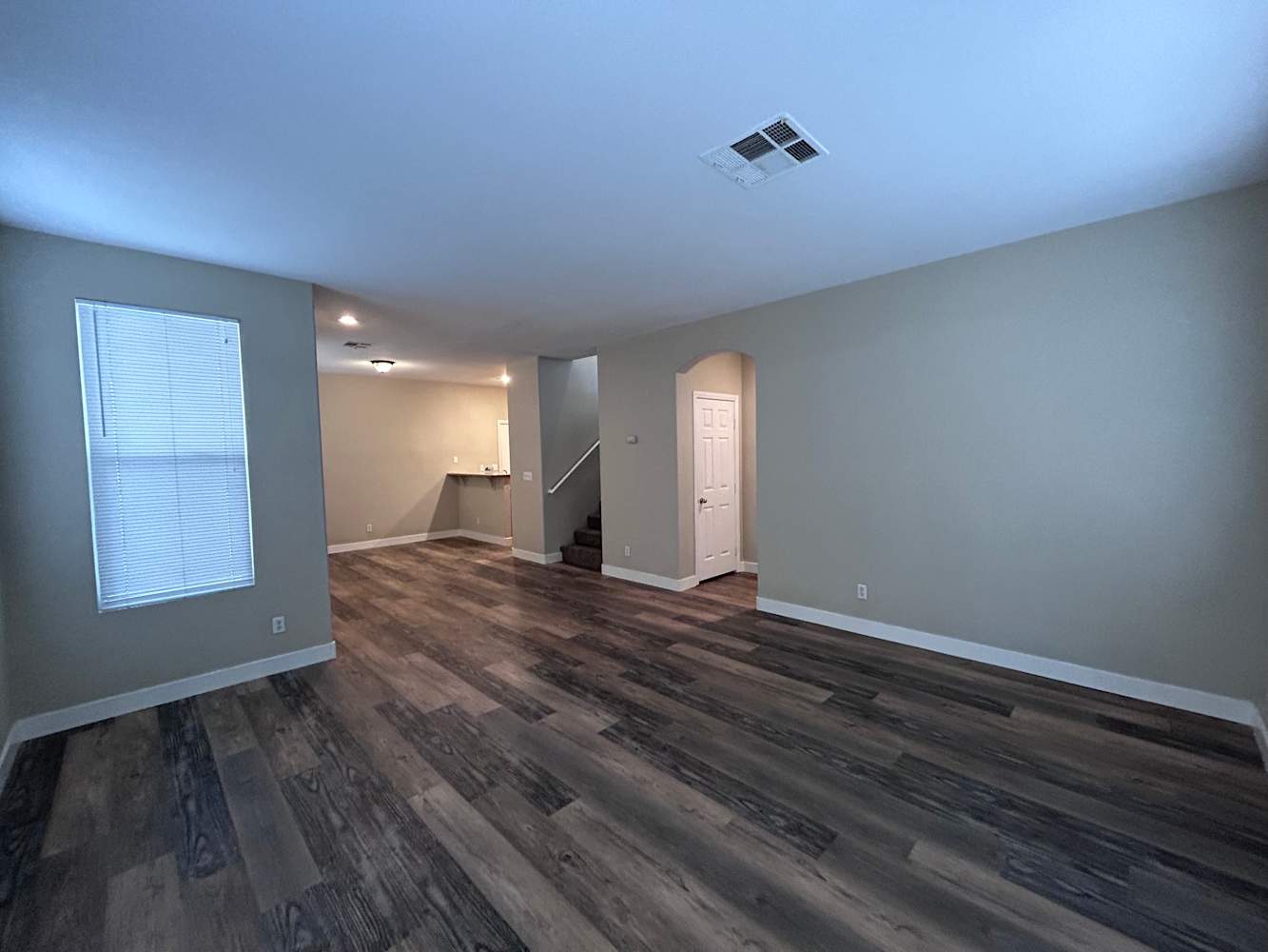 1201 Valerio Ln photo 2