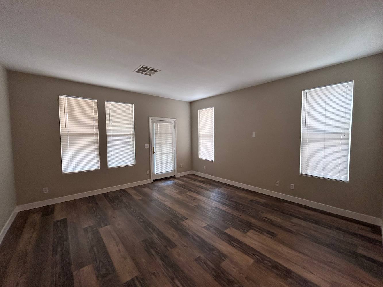 1201 Valerio Ln photo 3