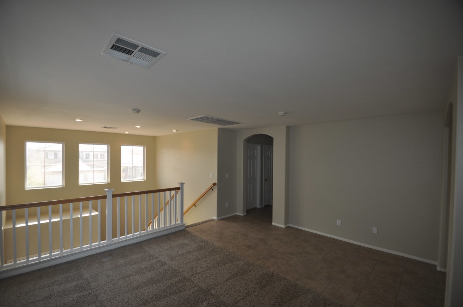 762 Fontayne Ave photo 4