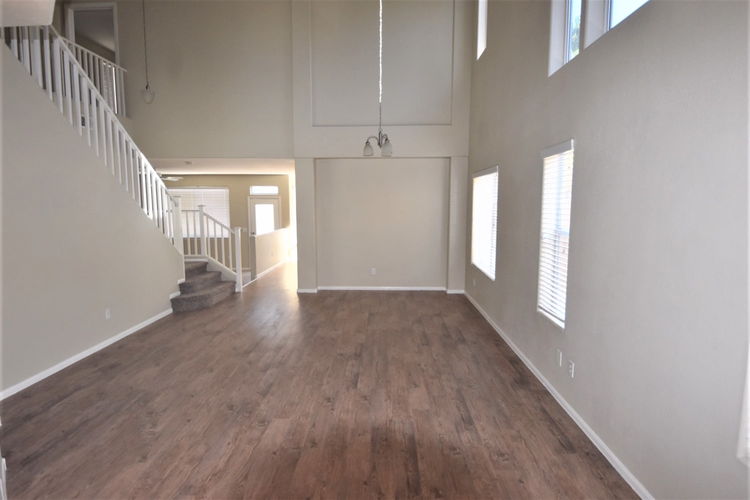 723 Aloe Yucca Ave photo 3