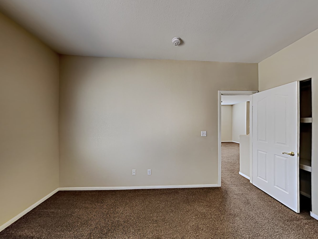 948 Country Skies Ave photo 4