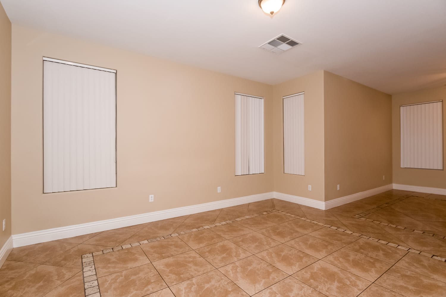 2400 Boca River Dr photo 4