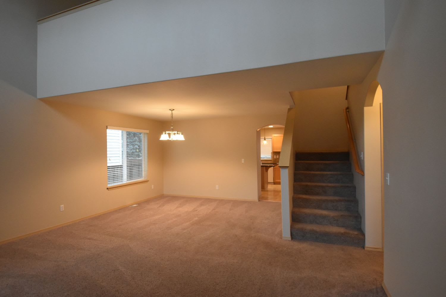 15217 87th Ave E photo 3