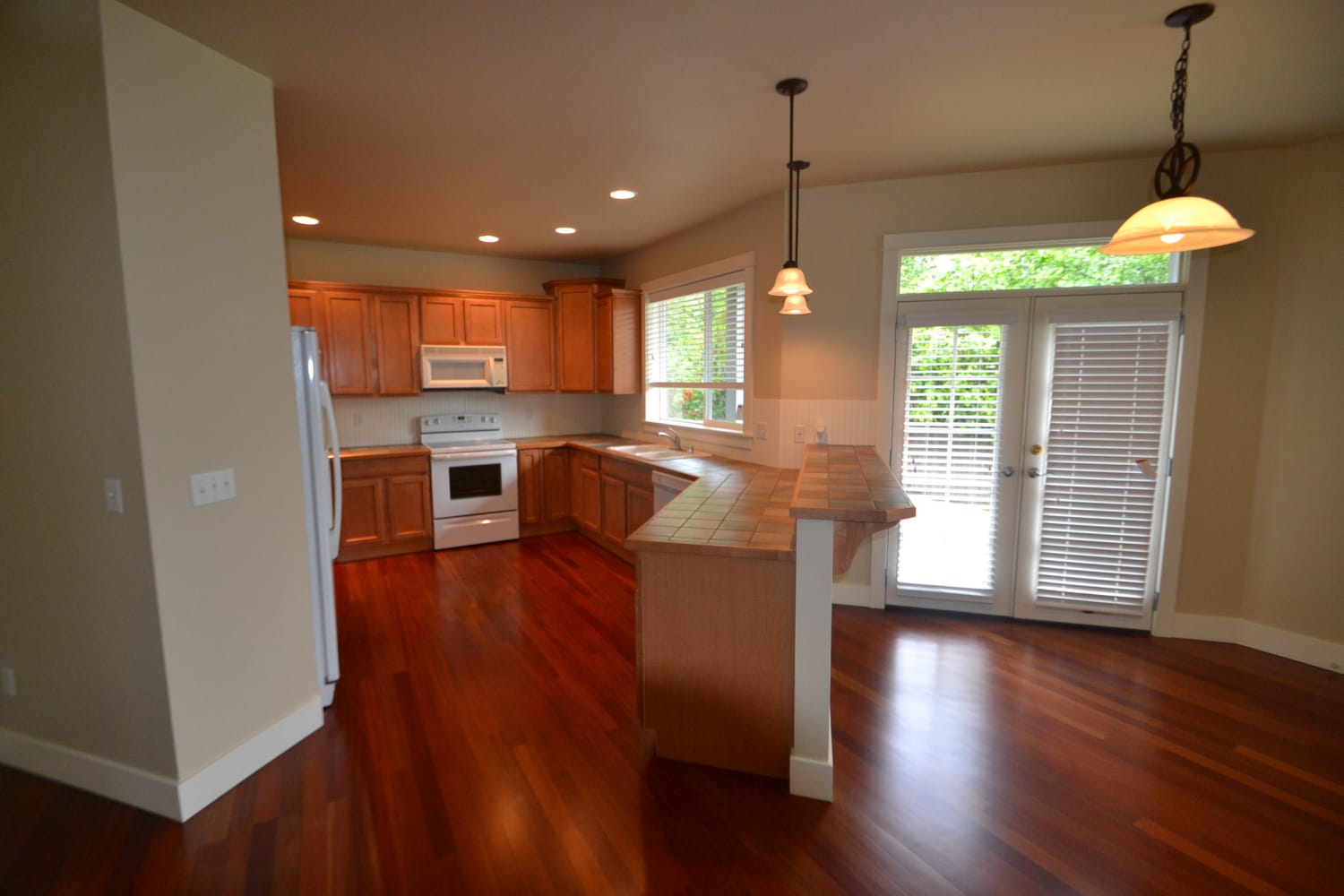 14521 80th Ave E photo 3