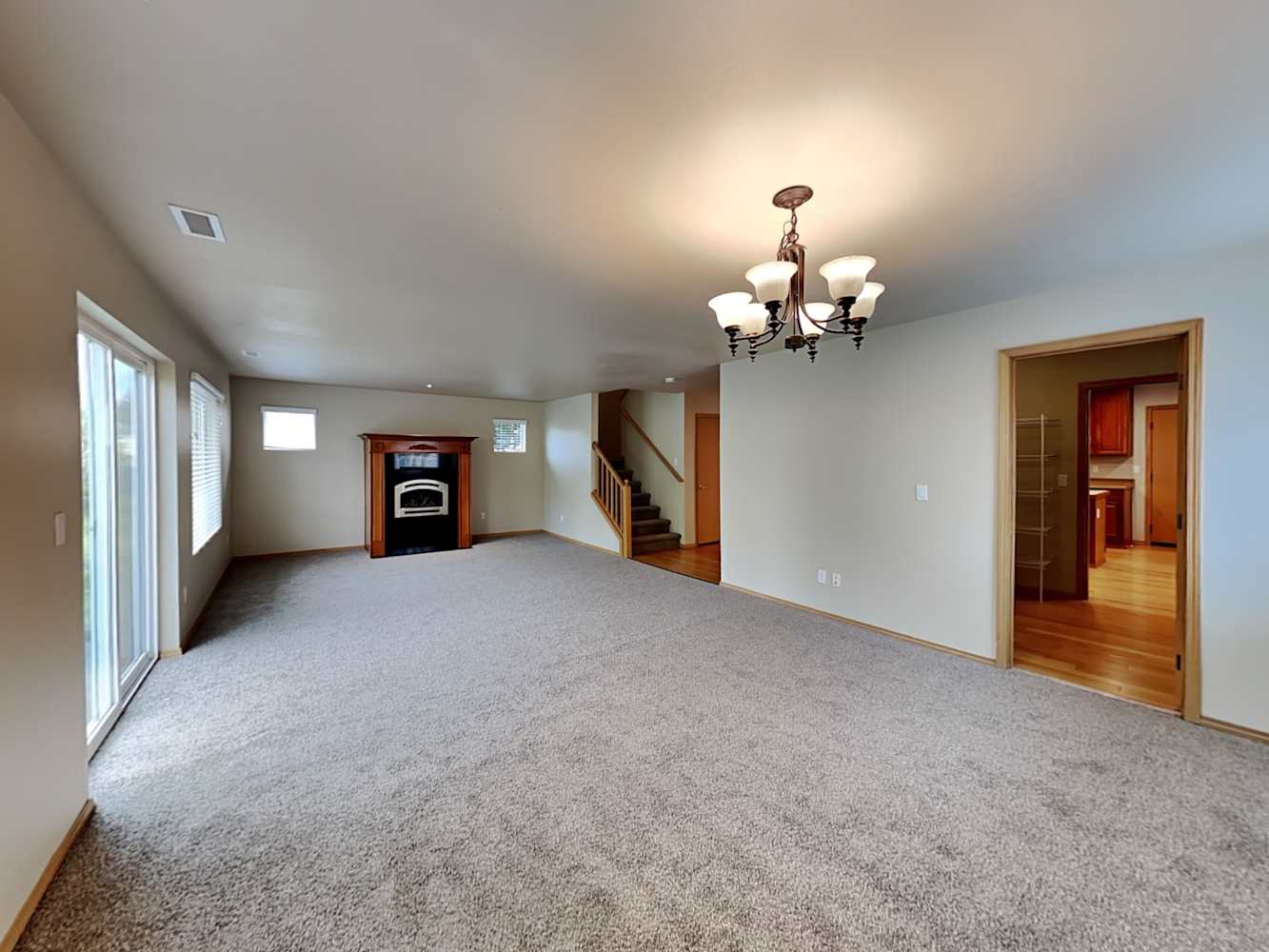 16956 SE 183rd Pl photo 4