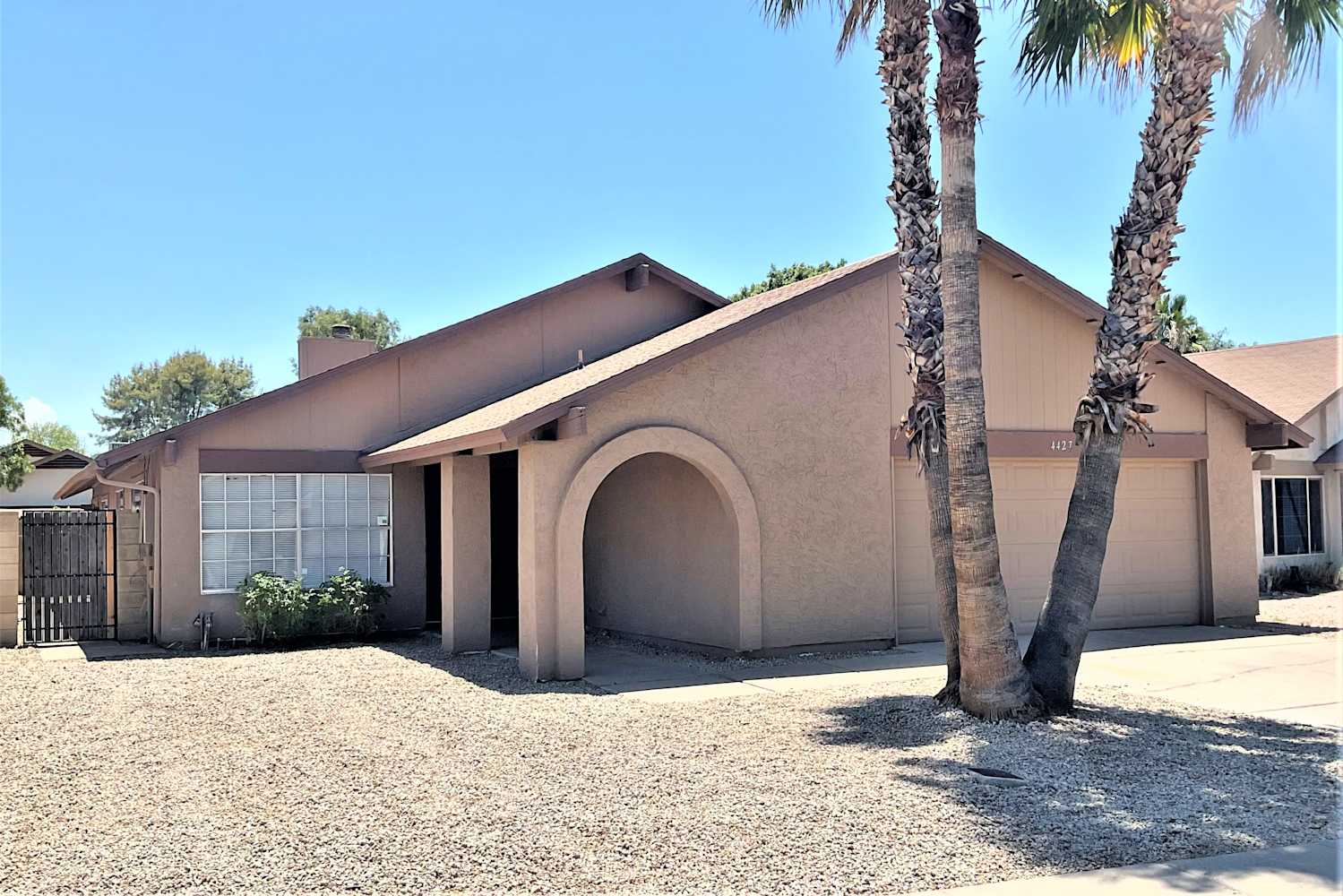 4427 W Morrow Dr photo 3
