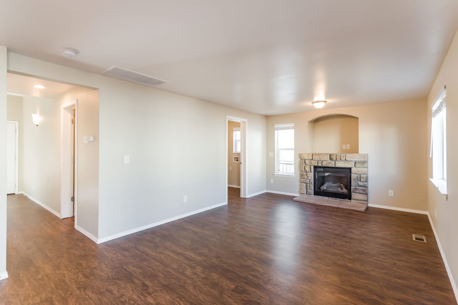 510 Puget Pl S photo 4