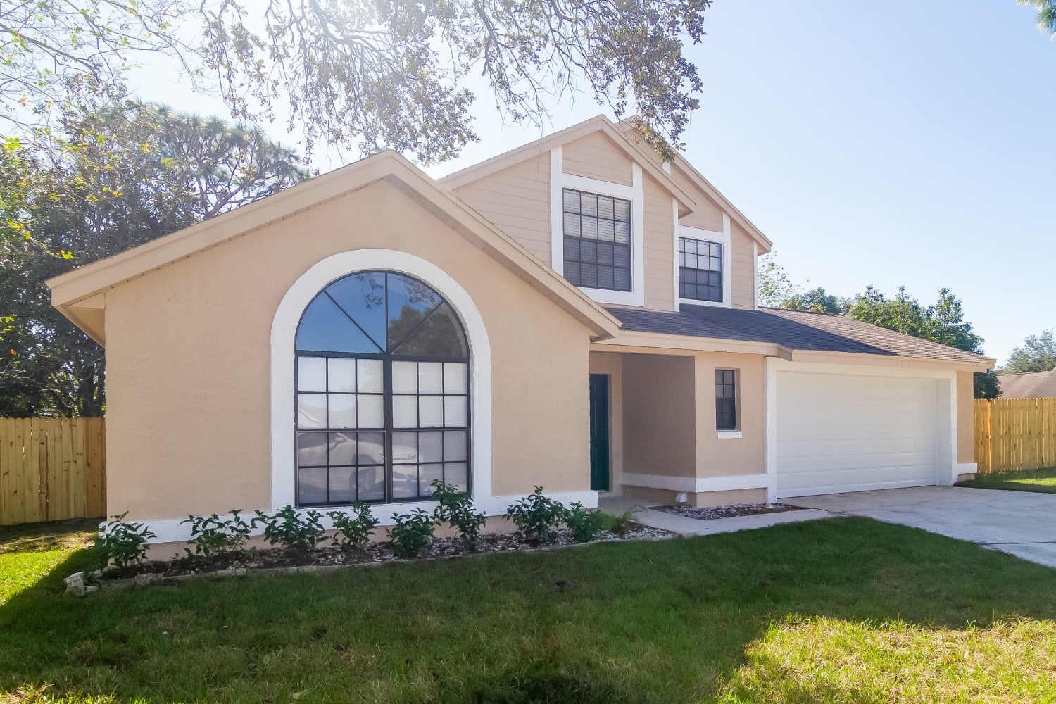 10812 Scepter Dr photo 2