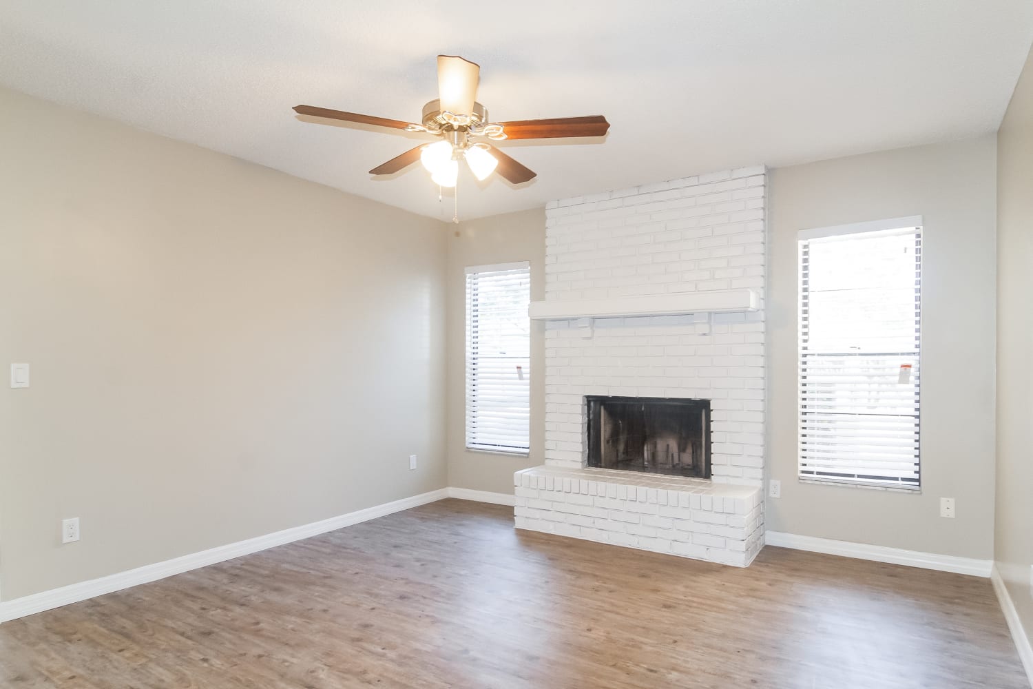 10812 Scepter Dr photo 5