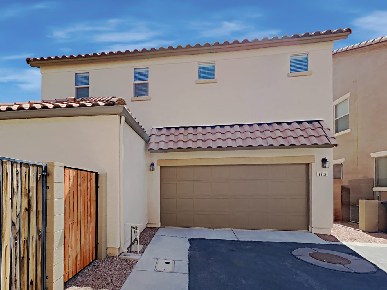 1413 S Ponderosa Dr
