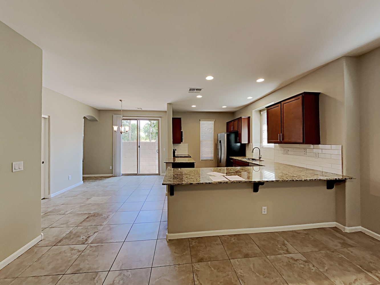 1413 S Ponderosa Dr photo 5