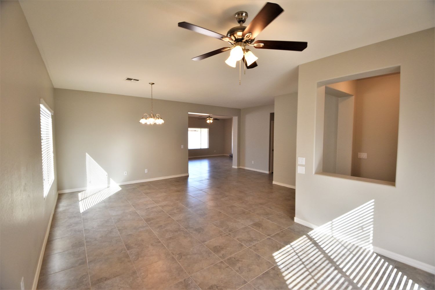 17774 W Carmen Dr photo 3
