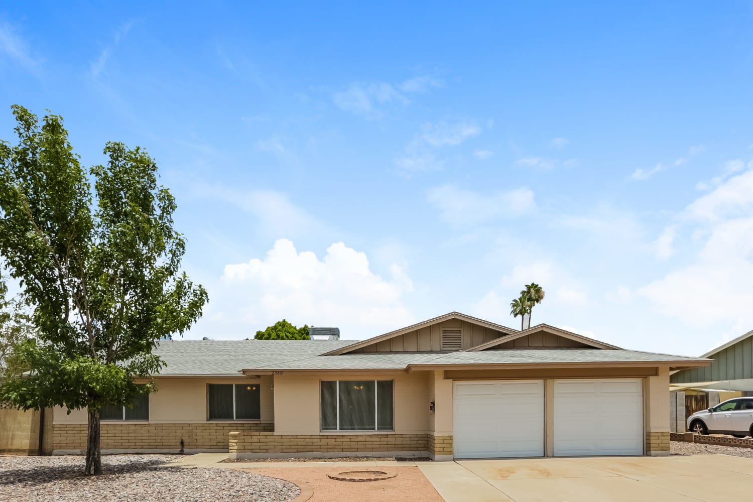 2310 E Riviera Dr Tempe, AZ 85282 photo 2