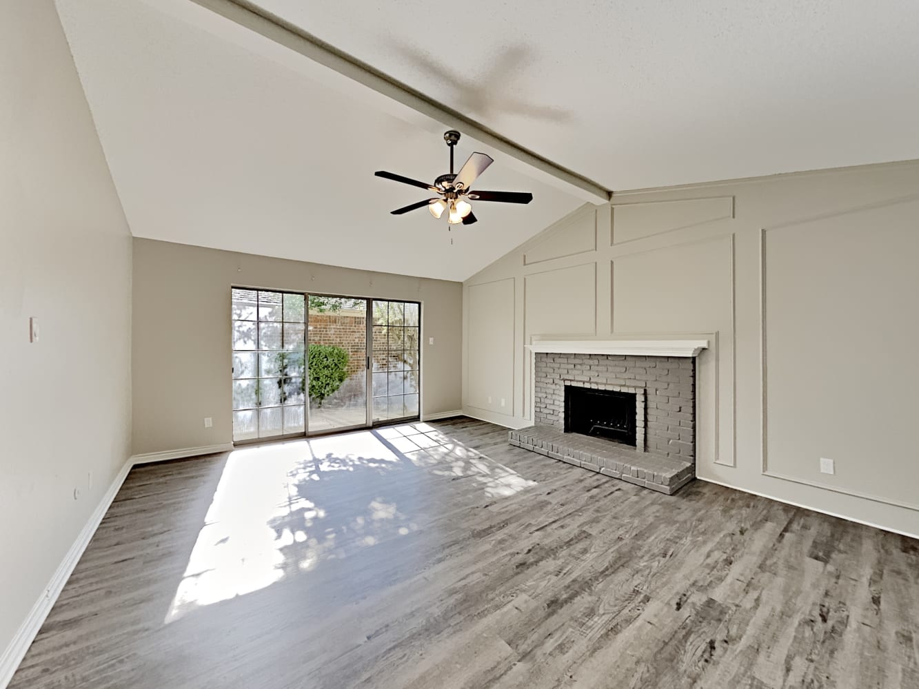 5405 Sandpiper Ln photo 3