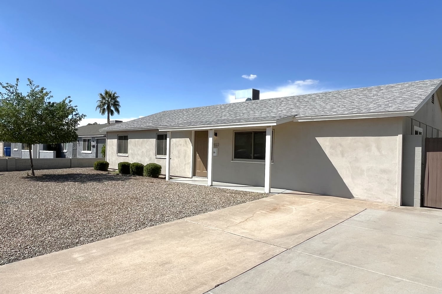 3922 E Emile Zola Ave photo 2