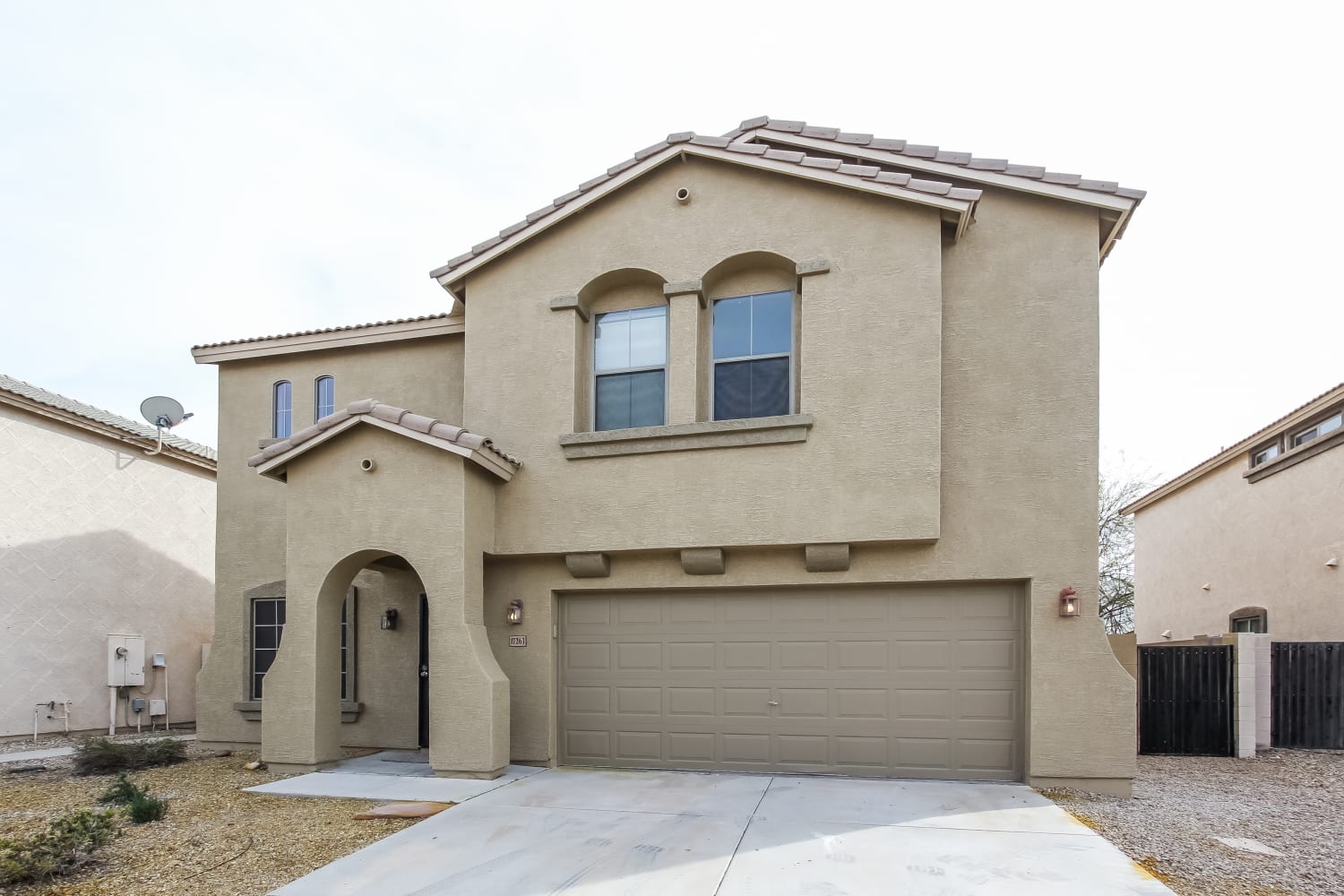 17263 W Acapulco Ln Surprise, AZ 85388 photo 2