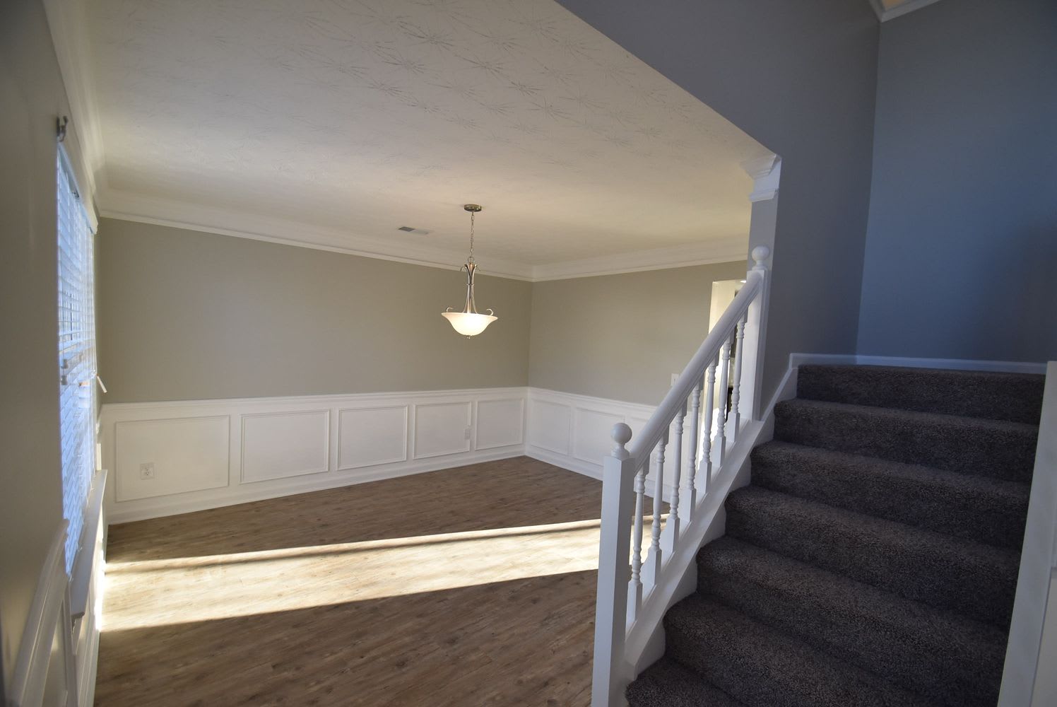 190 Greenway Dr photo 5