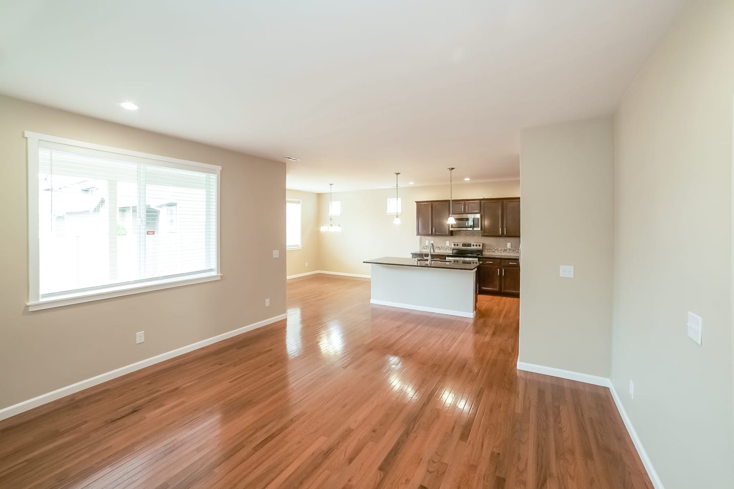 9123 196th Street Ct E photo 5