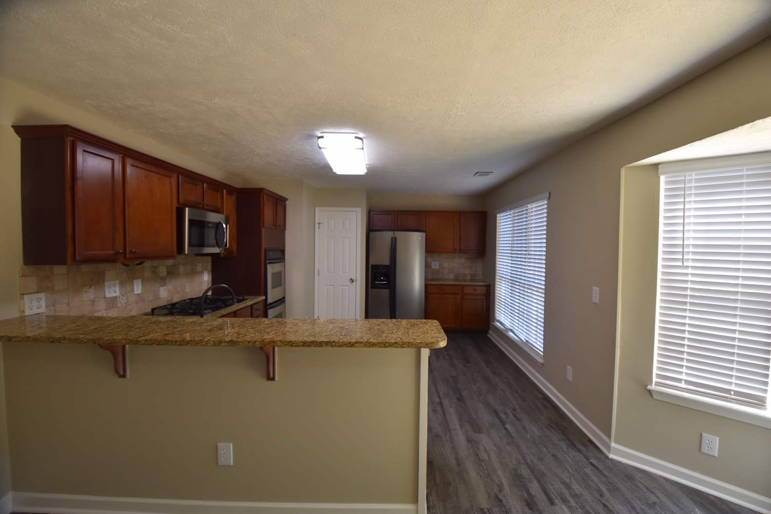 4939 September Ct NW photo 4