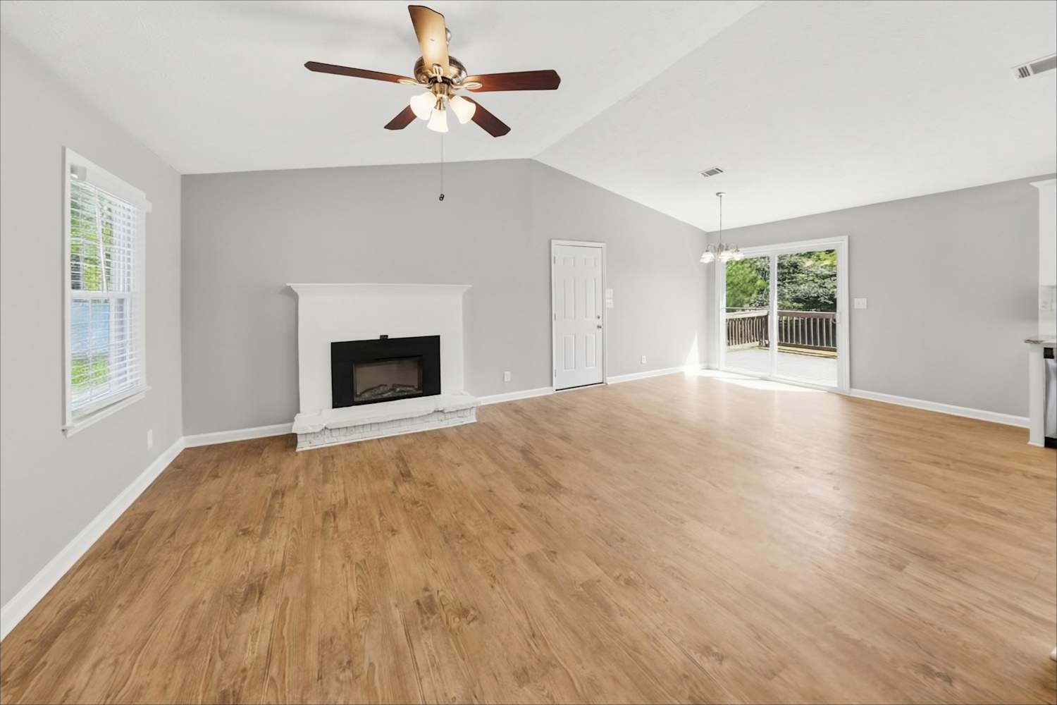 1154 Webb Gin House Rd photo 5