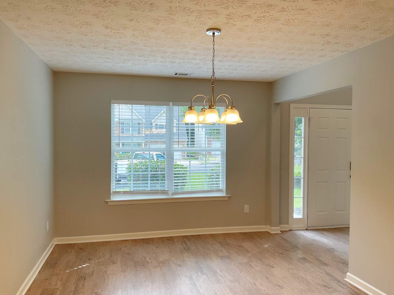 1802 Sydney Mill Ct photo 3