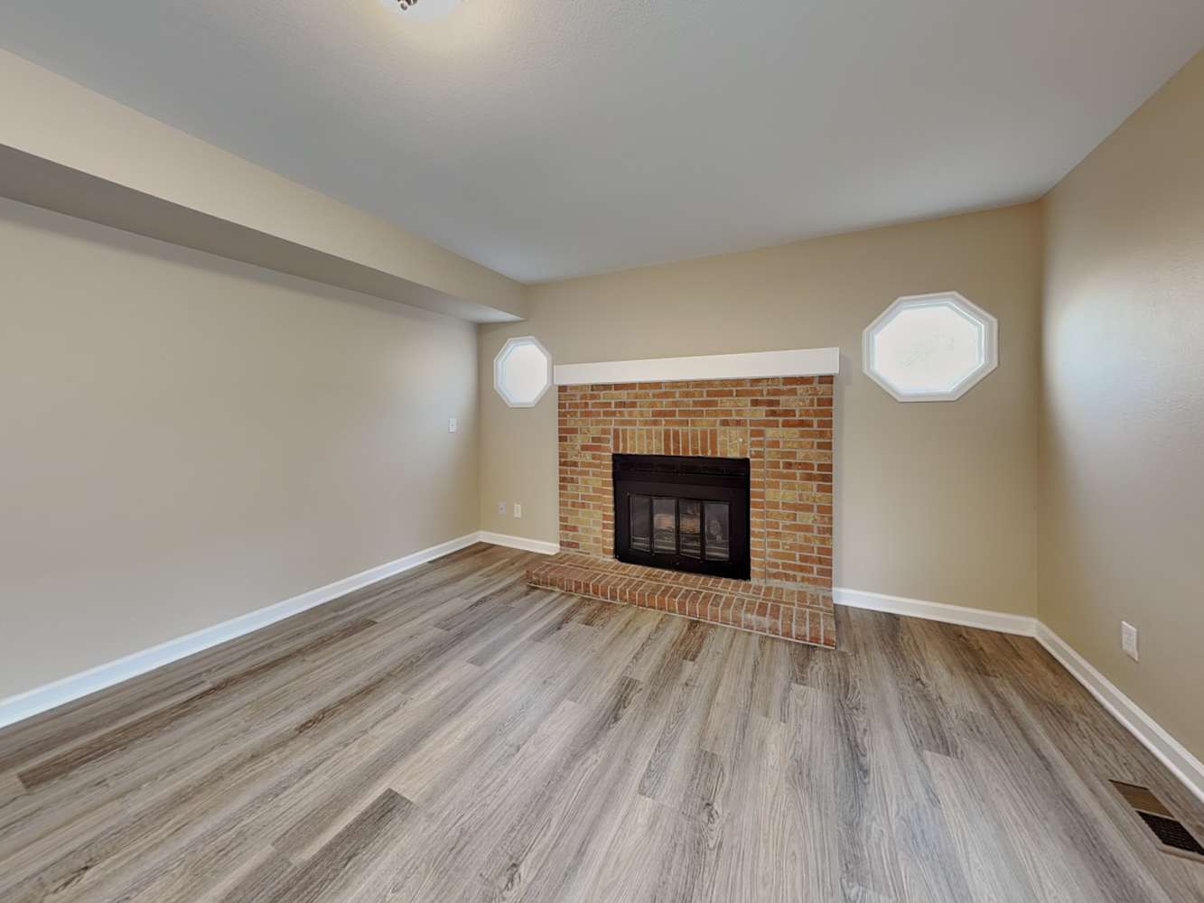 12548 Leesburg Rd photo 5