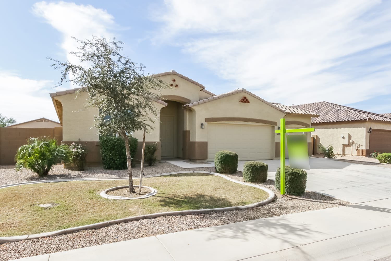 1063 W Brangus Way photo 2