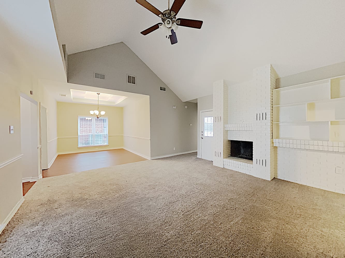 6808 Running Creek Dr photo 2