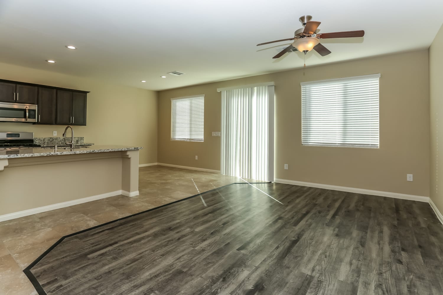 9029 Sea Grass Bay Ct photo 2