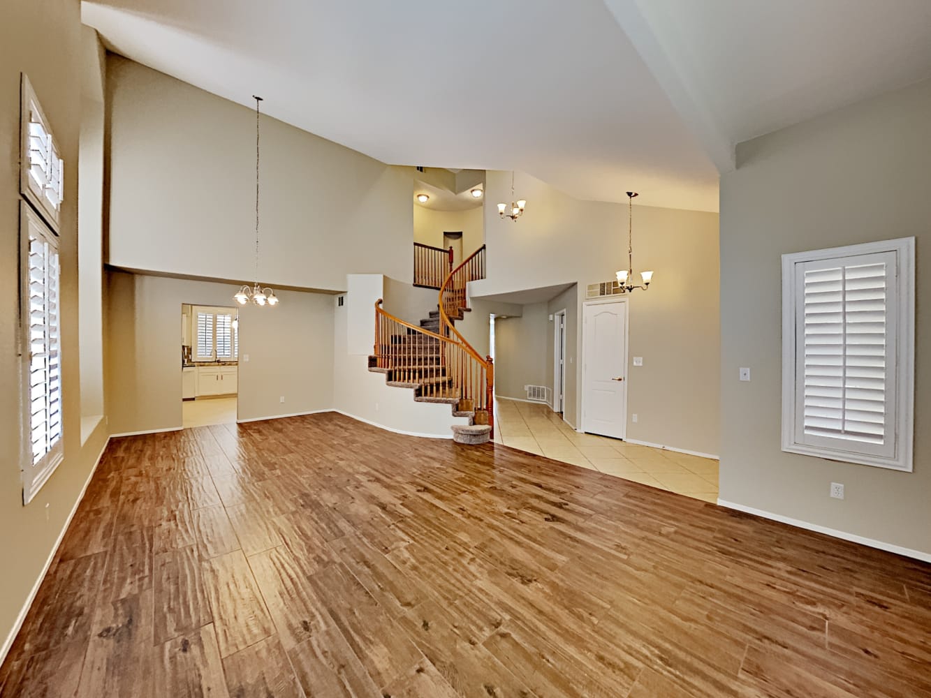 2016 Canyon Breeze Dr photo 5