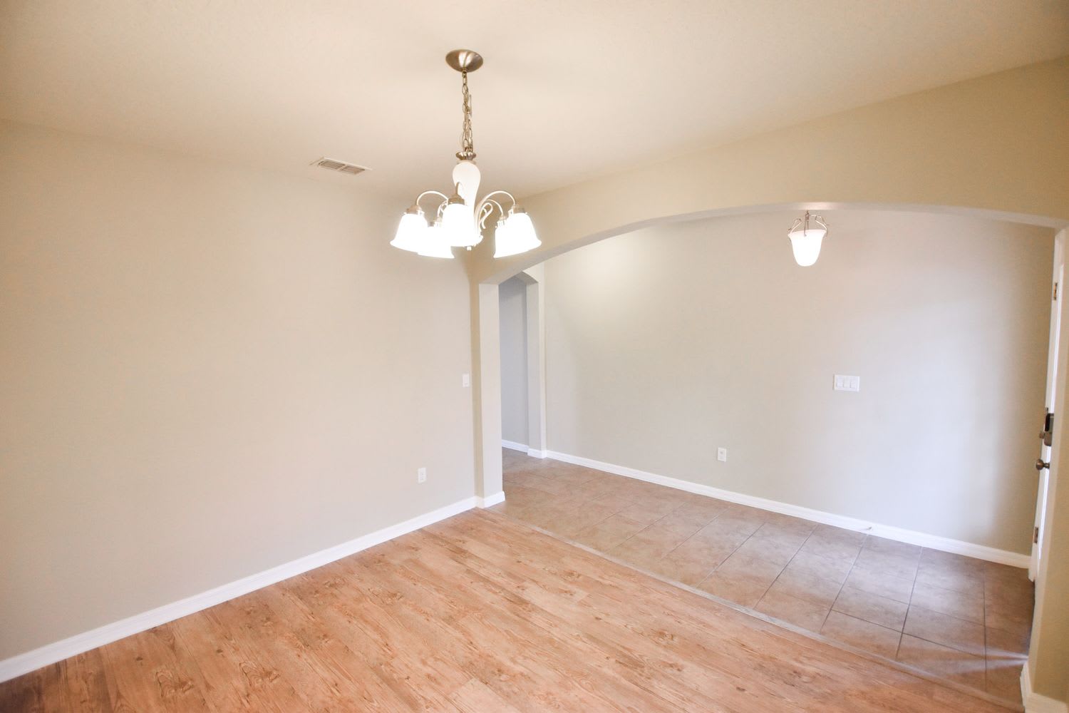 14140 Waterford Creek Blvd photo 5