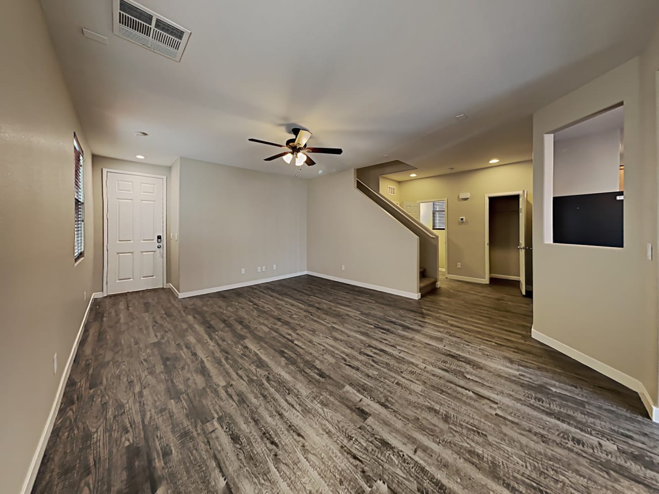 7912 Point Oaks Ct photo 4