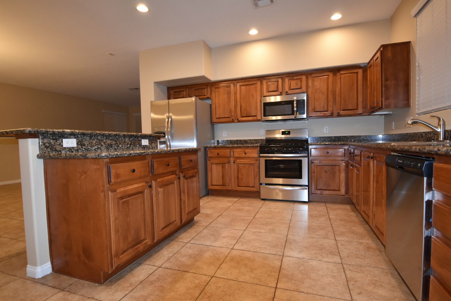 9008 Dorrell Ln photo 5