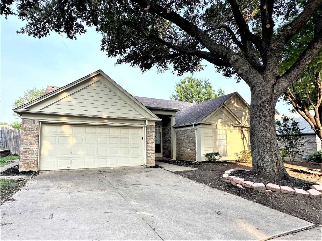 5403 Signal Peak Dr photo 2