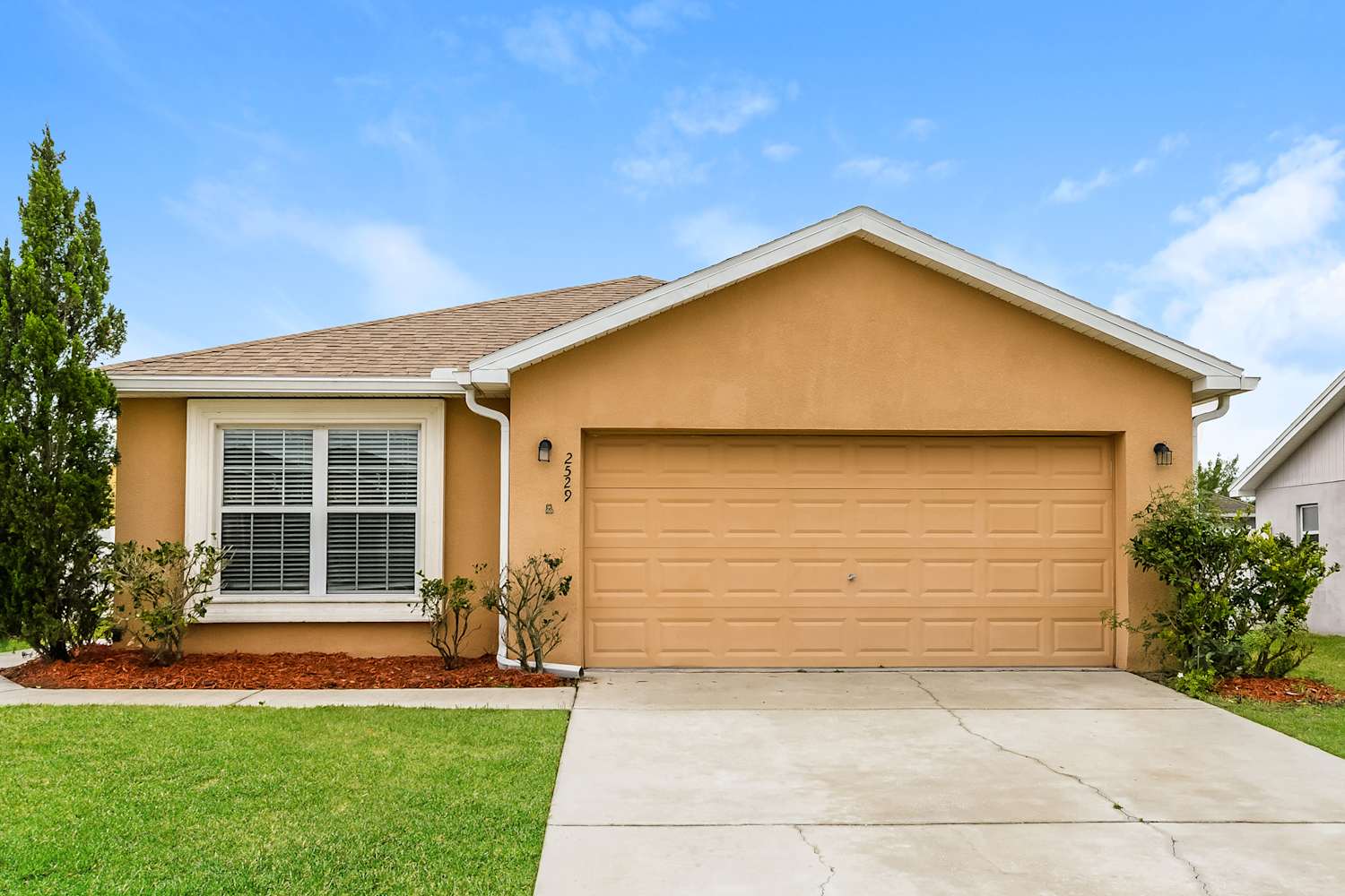 2529 Bobby Lee Ln photo 2