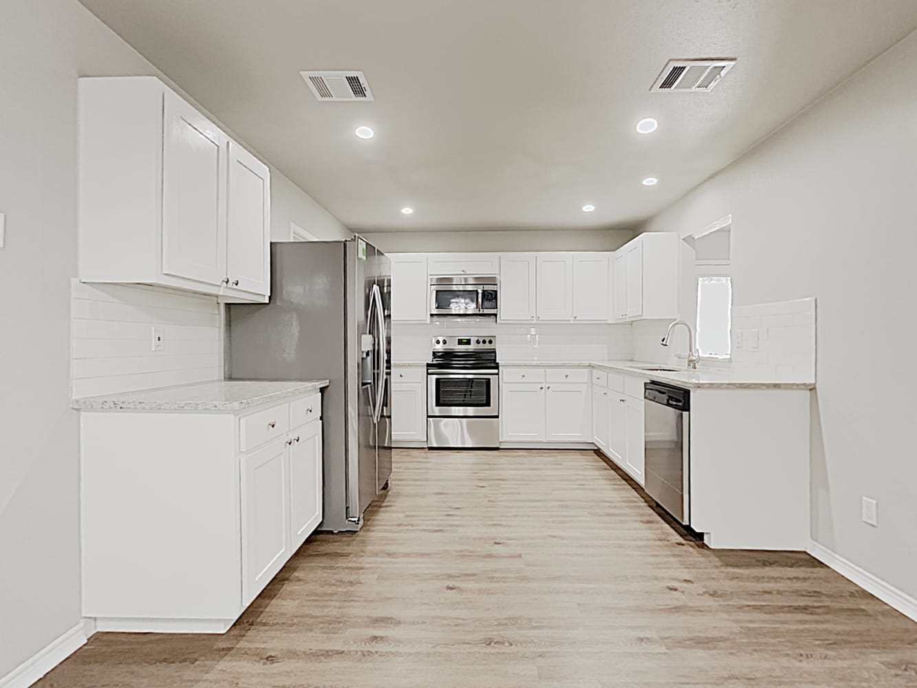 3901 Quail View Dr photo 5