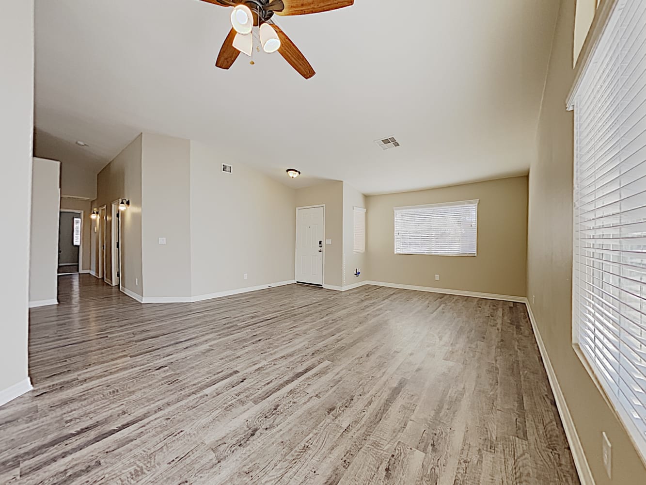 577 Canlite St photo 3