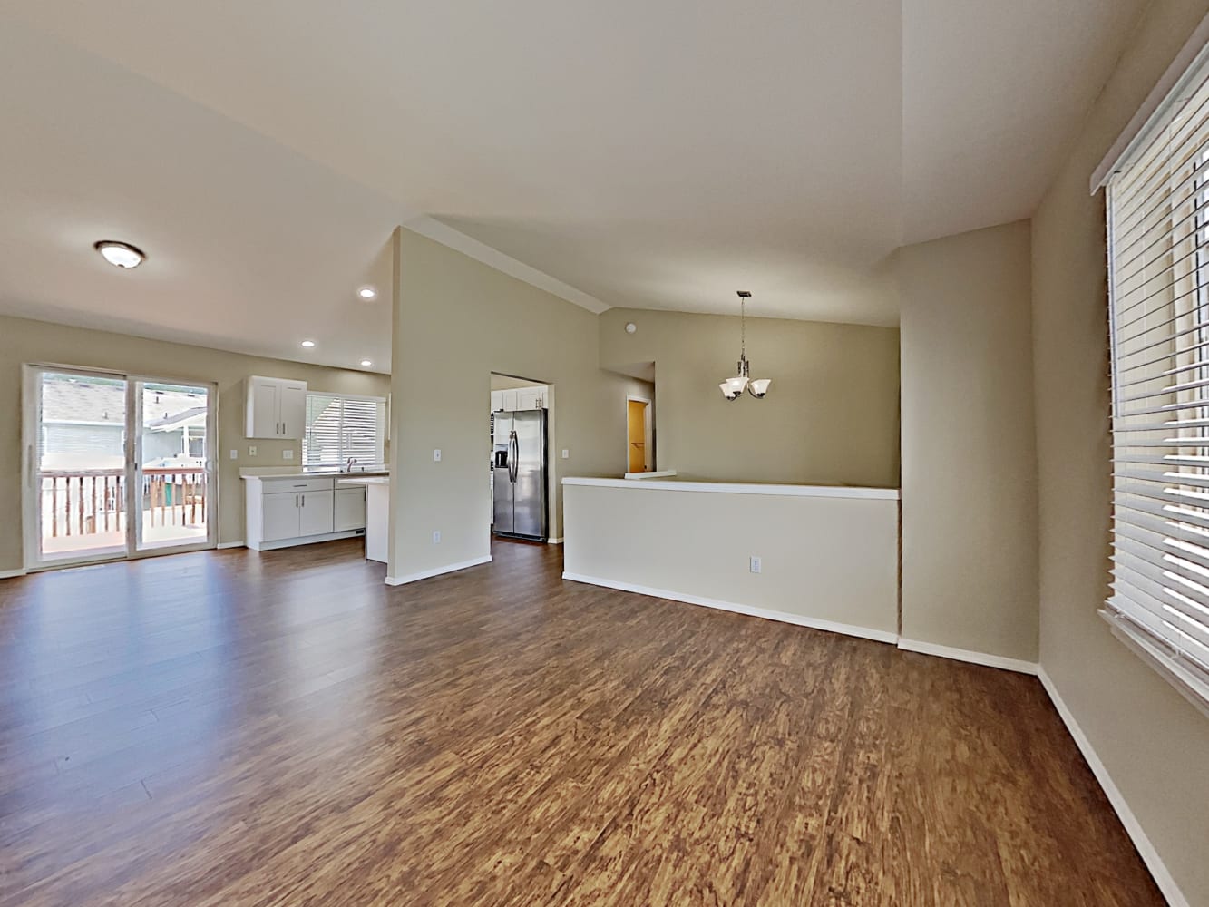 23101 39th Ave E photo 5